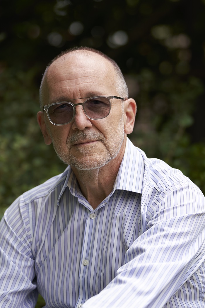 Associate Professor Jörg Strobel